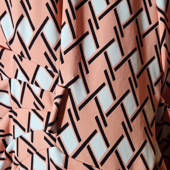 Liz Claiborne Women’s Small Shirt – 3/4 Sleeve - Picture 4 of 8